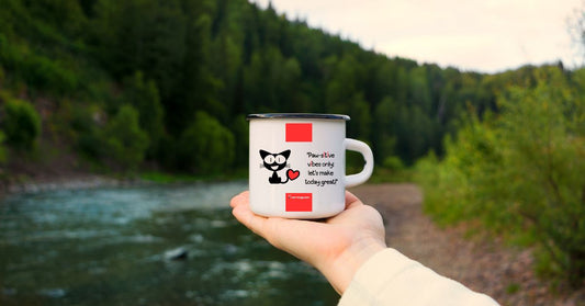 Travel Mugs for Cat Lovers: Stylish Companions for Your Daily Caffeine Fix